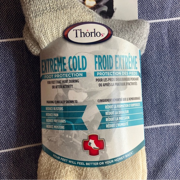 Thorlo Extreme Cold Over Calf Socks Light Gray Medium - Picture 4 of 4
